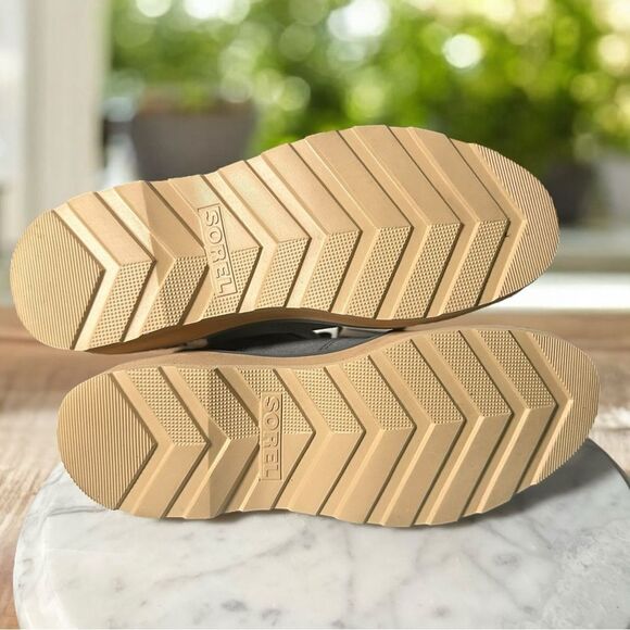 NEW Sorel Hi Line Chelsea Waterproof Suede Boot OUARRY TAWNY BUFF NL4870-052 - Picture 9 of 11